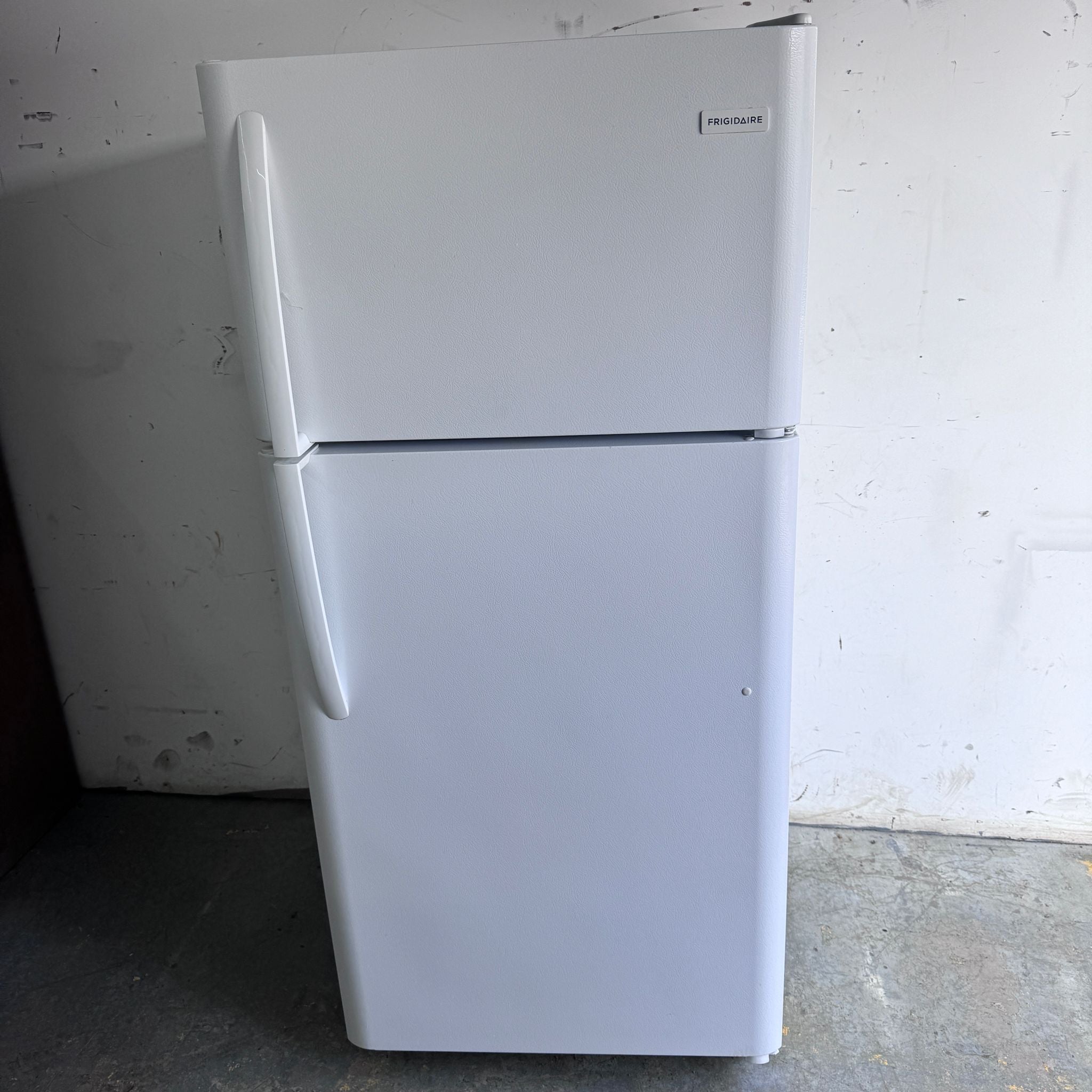 Frigidaire-Top-and-Bottom-Refrigerator Frigidaire-Top-and-Bottom-Refrigerator